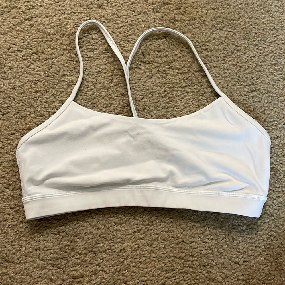 Lululemon Flow Y Sports Bra